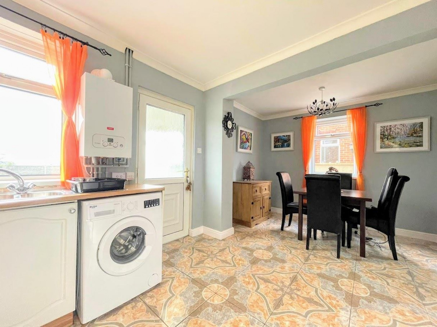 3 bedroom House for sale in The Grove, Barnsley, South Yorkshire