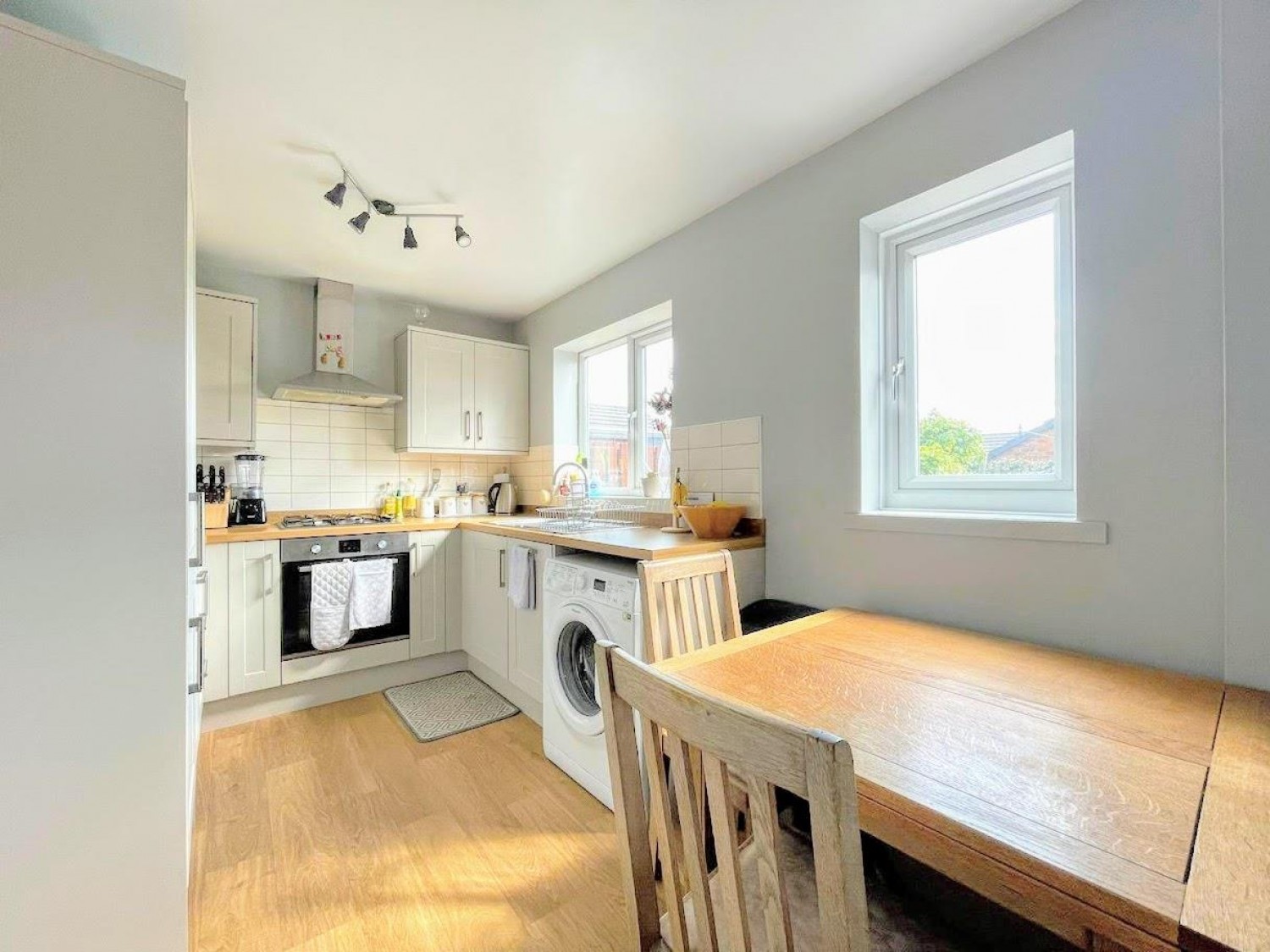 2 bedroom House for sale in Birchfield Crescent, Dodworth, Barnsley, South Yorkshire