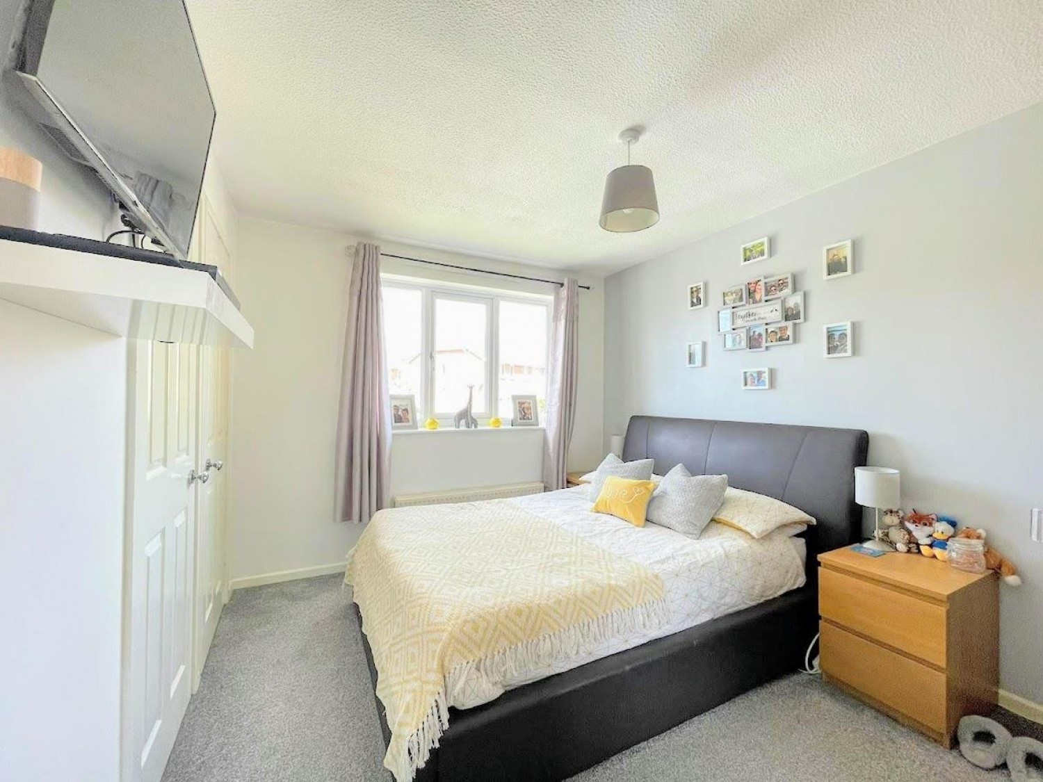 2 bedroom House for sale in Birchfield Crescent, Dodworth, Barnsley, South Yorkshire