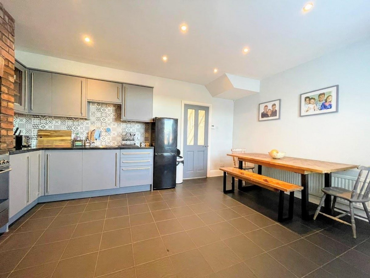 Sitwell Avenue, Stocksbridge, Sheffield, South Yorkshire