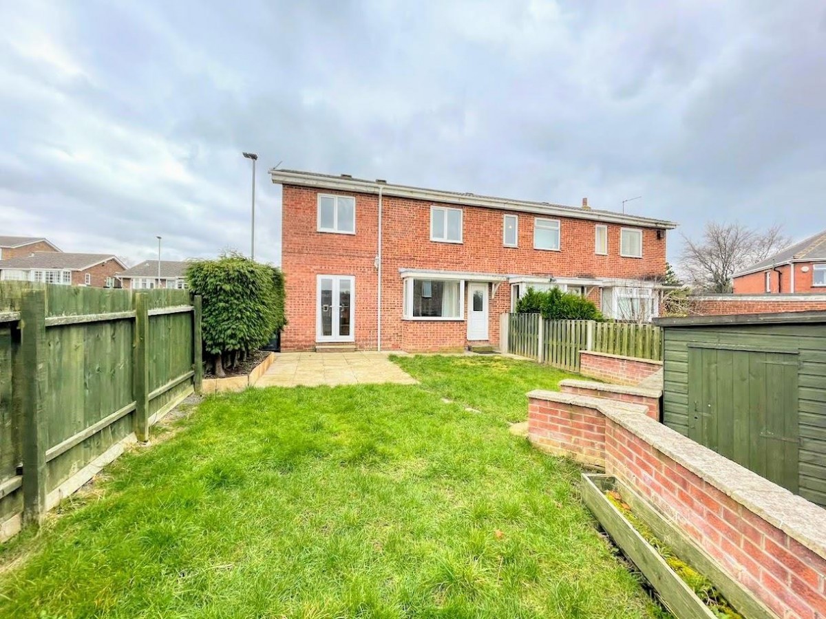 Cloudberry Way, Staincross, Barnsley, South Yorkshire