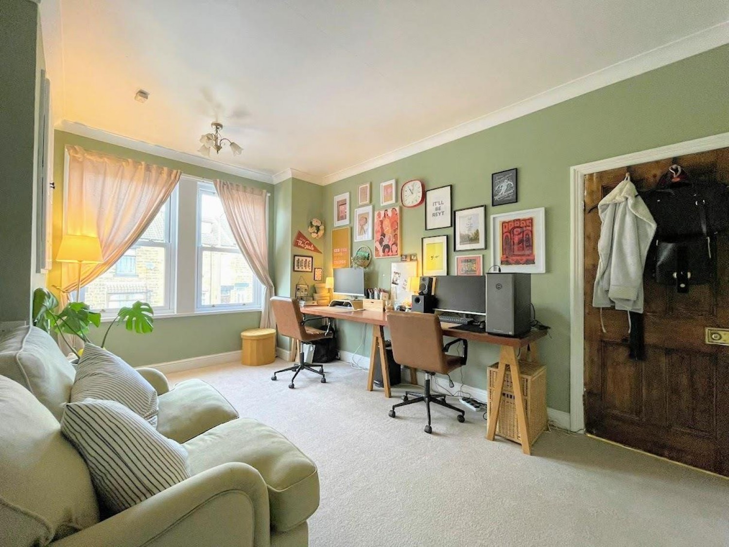 4 bedroom House for sale in Barnsley Road, Cudworth, Barnsley, South Yorkshire