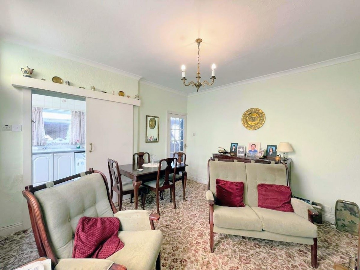 Upper Hoyland Road, Hoyland, Barnsley, South Yorkshire