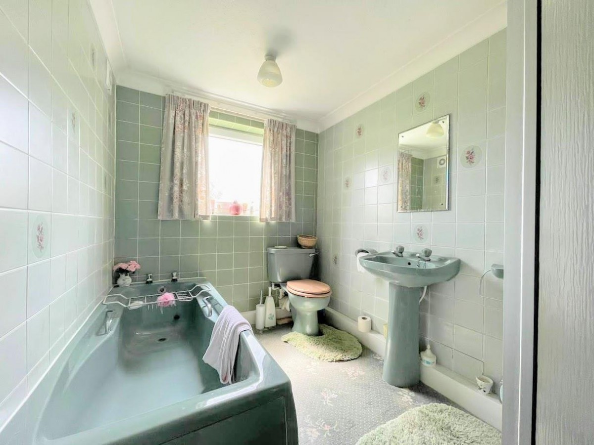 Upper Hoyland Road, Hoyland, Barnsley, South Yorkshire