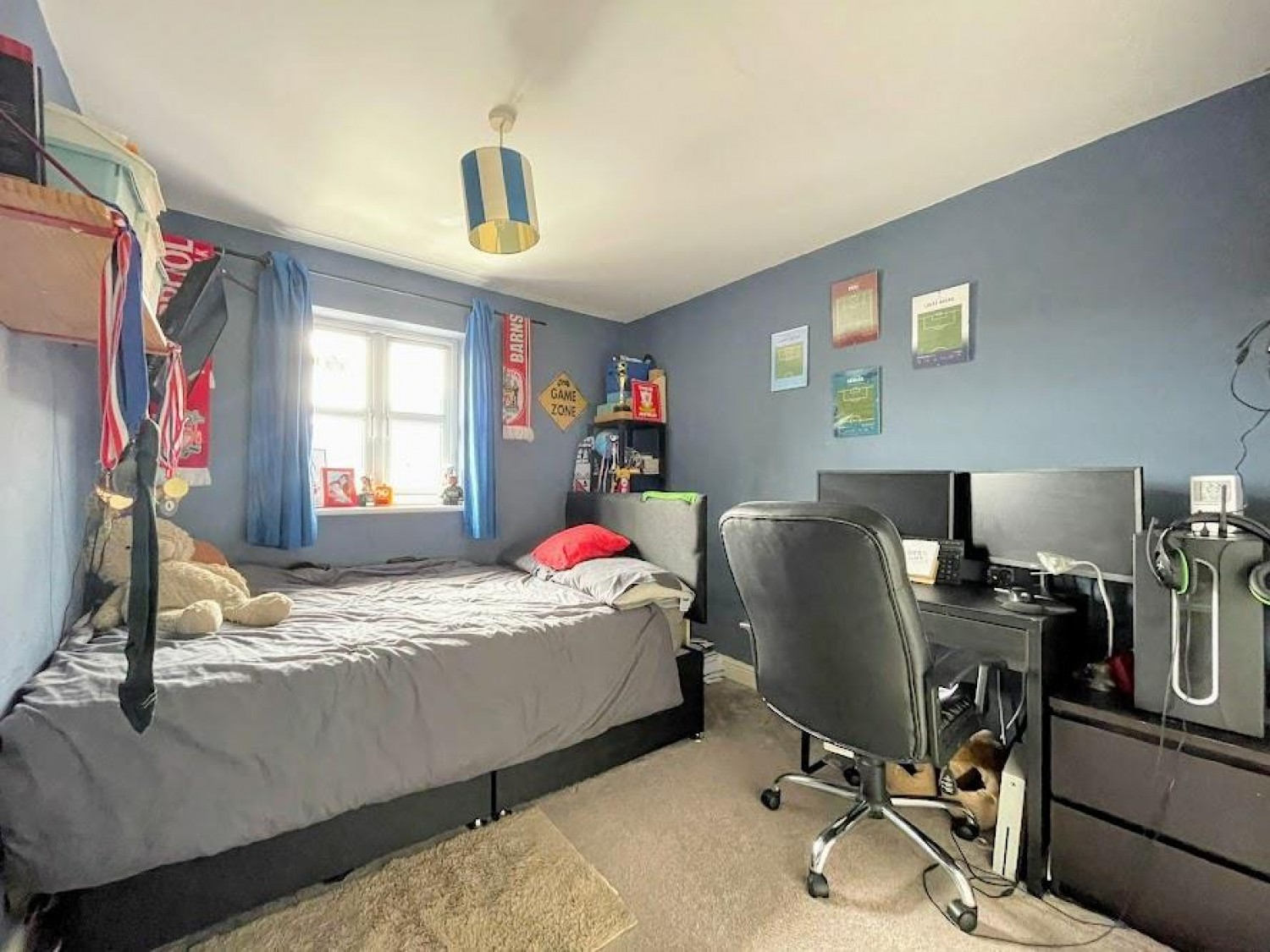 4 bedroom House for sale in Canal Street, Barnsley, South Yorkshire