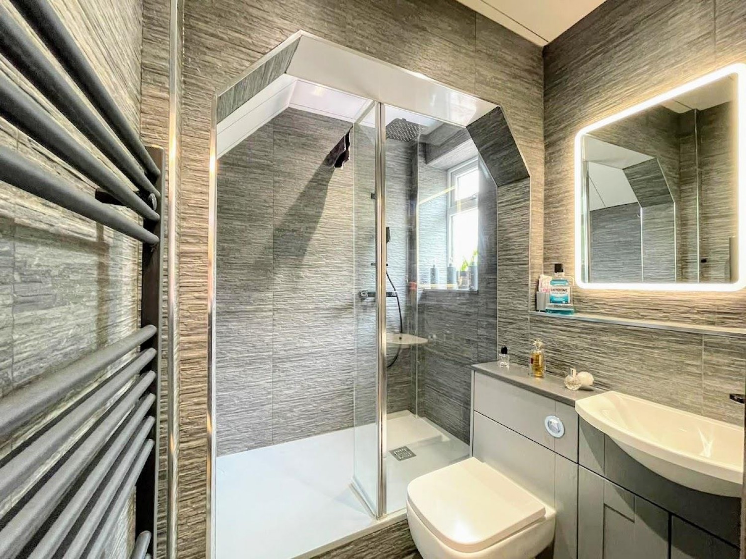 4 bedroom House for sale in Windsor Street, Rotherham, South Yorkshire