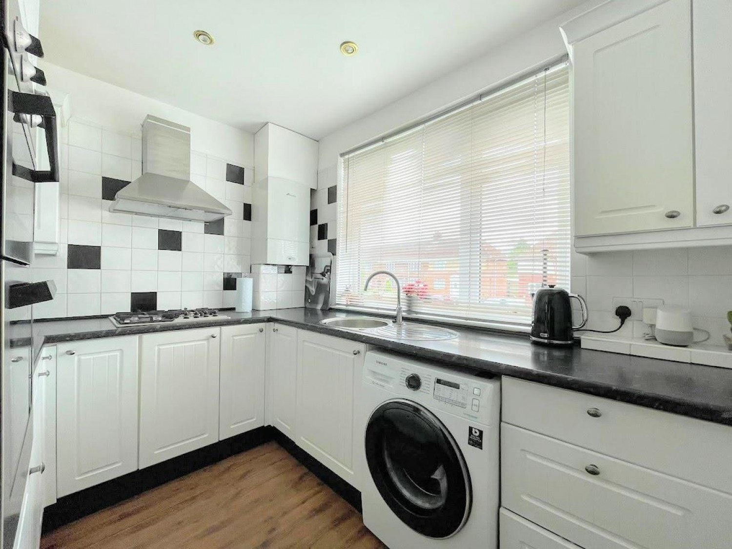 4 bedroom House for sale in Windsor Street, Rotherham, South Yorkshire