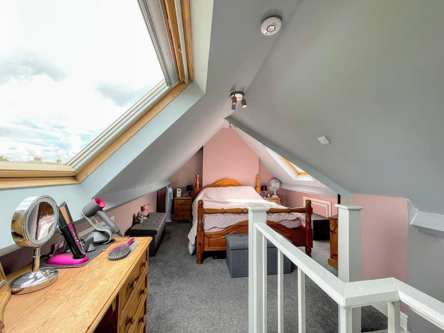 4 bedroom House for sale in Windsor Street, Rotherham, South Yorkshire