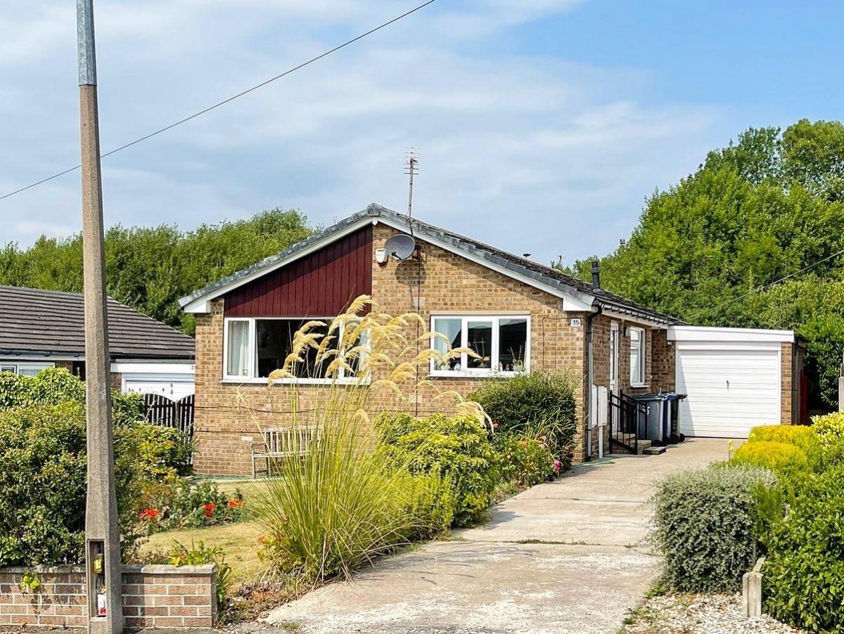 Baslow Crescent, Barnsley, South Yorkshire