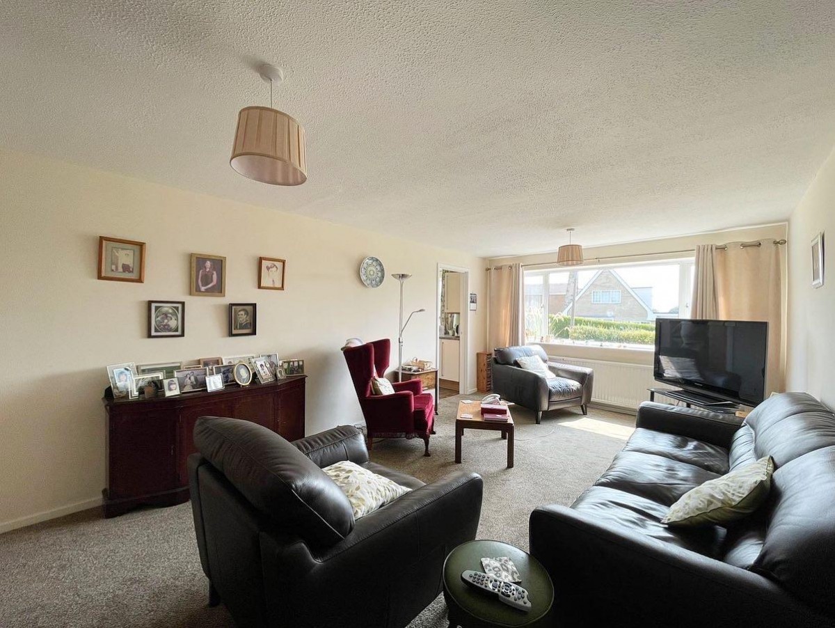 Baslow Crescent, Barnsley, South Yorkshire