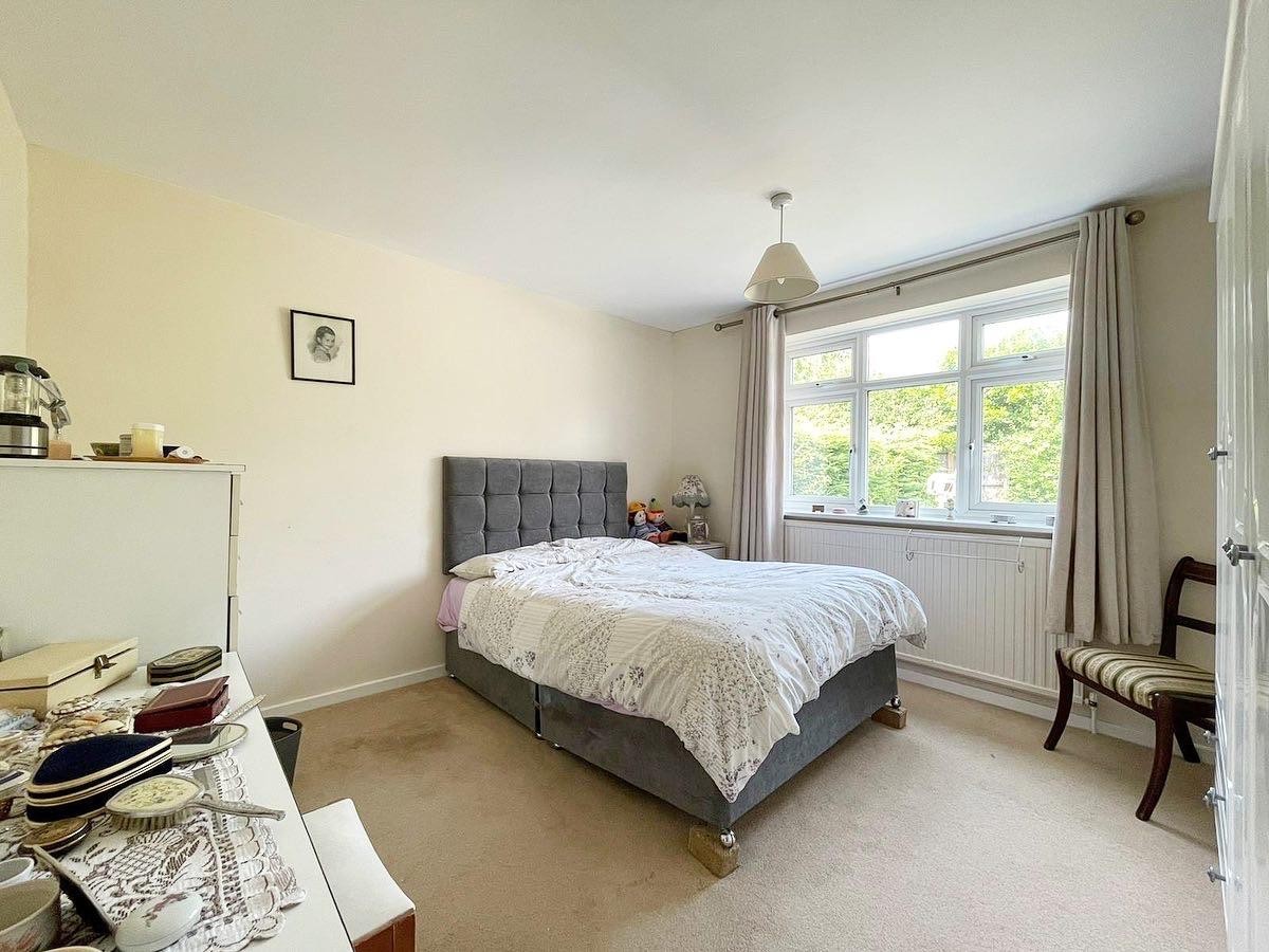 Baslow Crescent, Barnsley, South Yorkshire