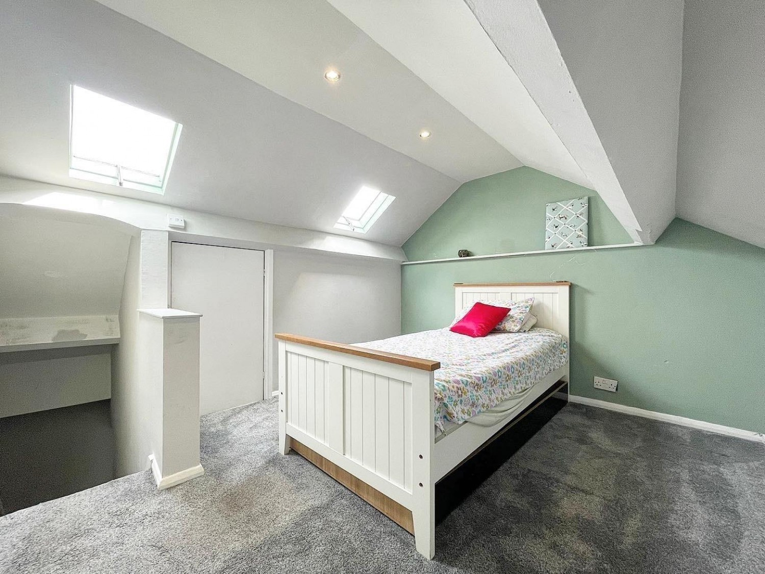 Snydale Road, Cudworth, Barnsley