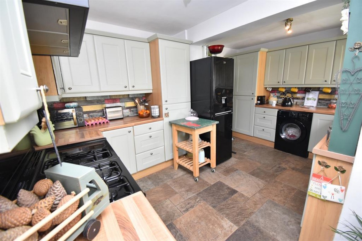 Forest Road , Kingswood, Bristol, BS15 8EG