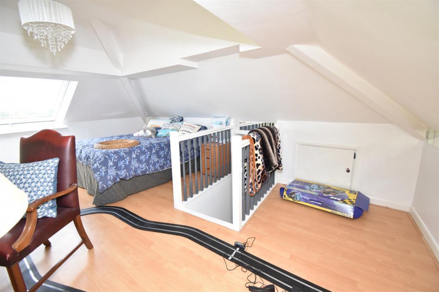 Forest Road , Kingswood, Bristol, BS15 8EG