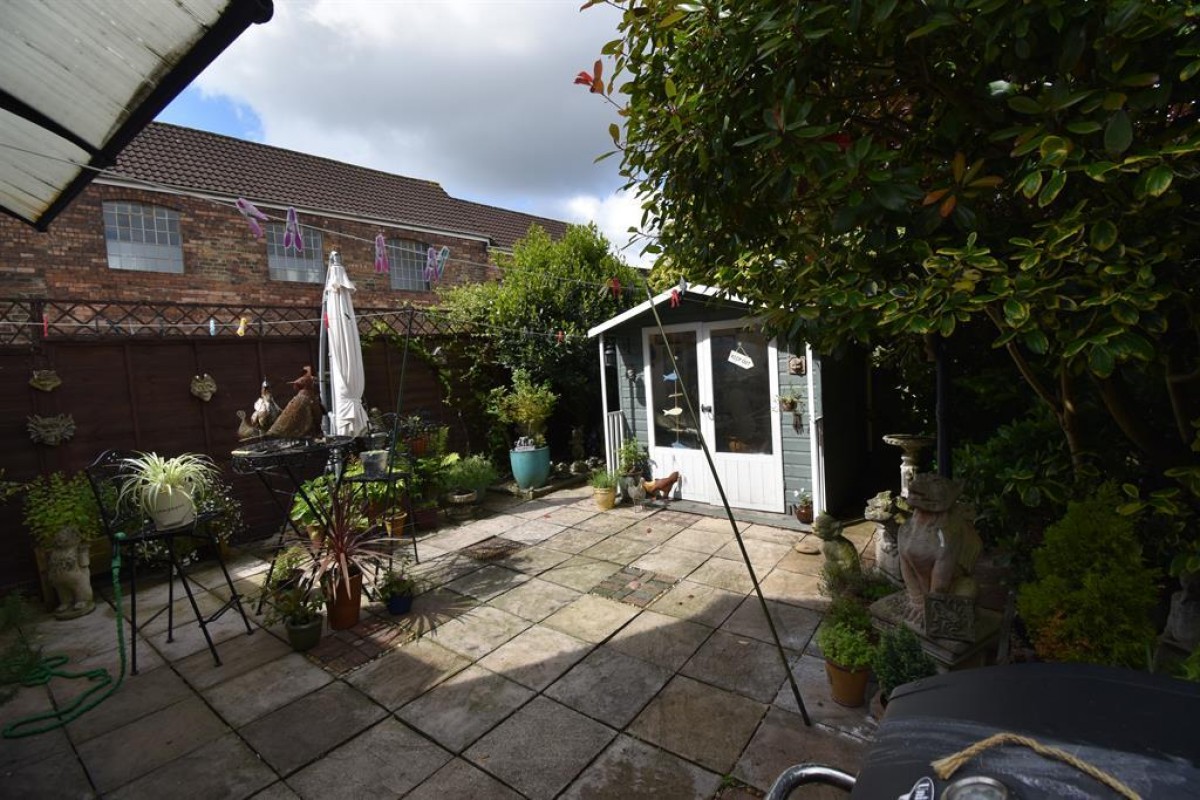 Forest Road , Kingswood, Bristol, BS15 8EG