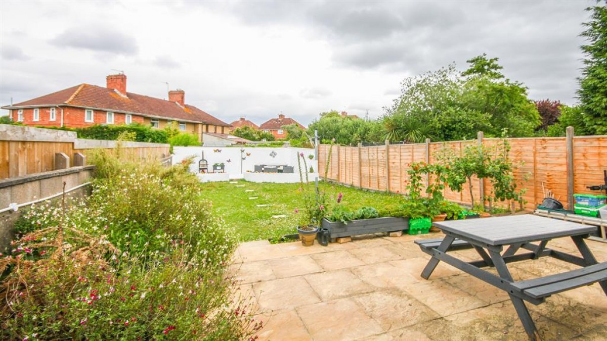 St Johns Crescent , Bedminster, Bristol, BS3 5EP