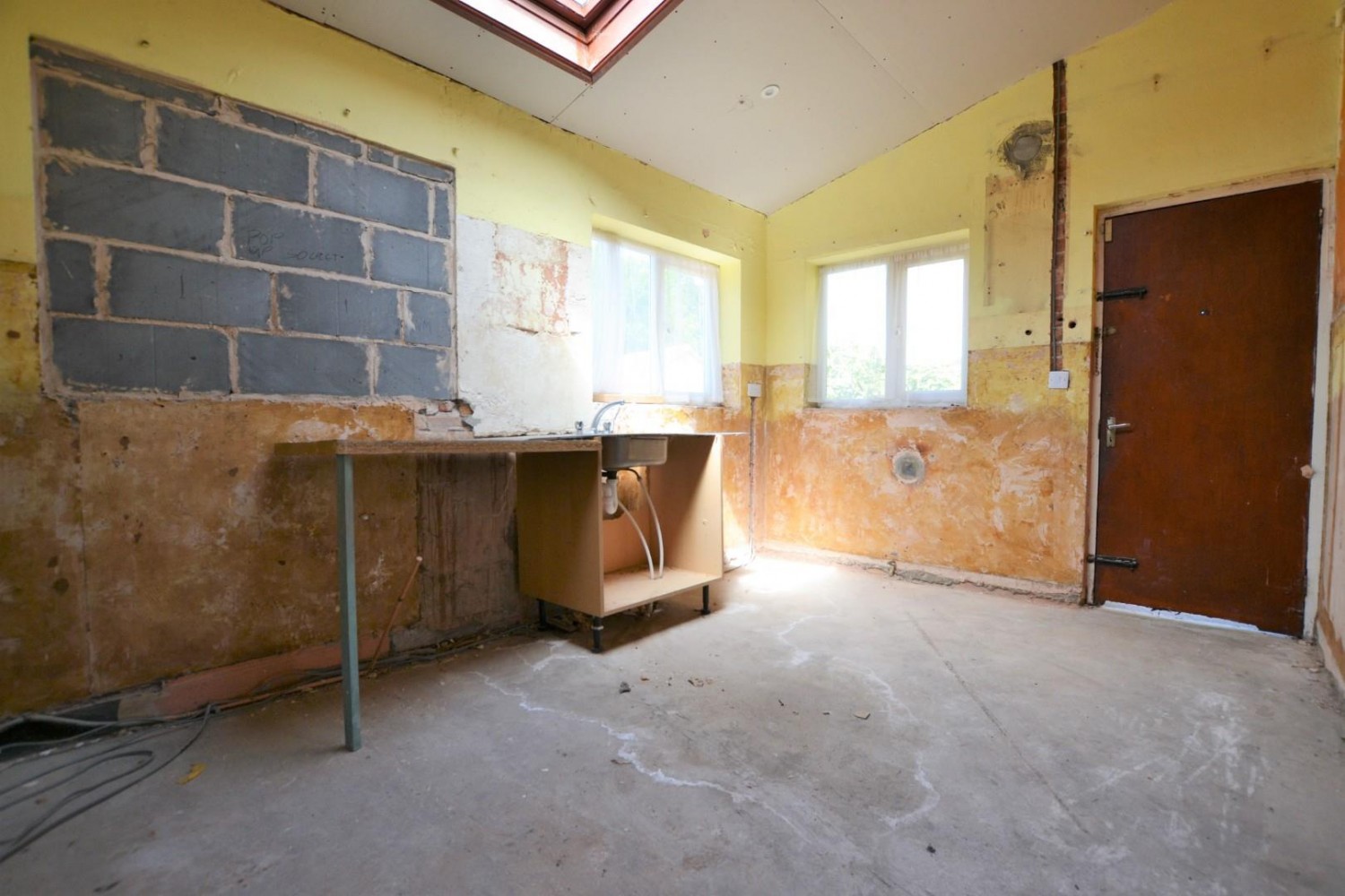 Headley Walk, Bristol, BS13 7NS