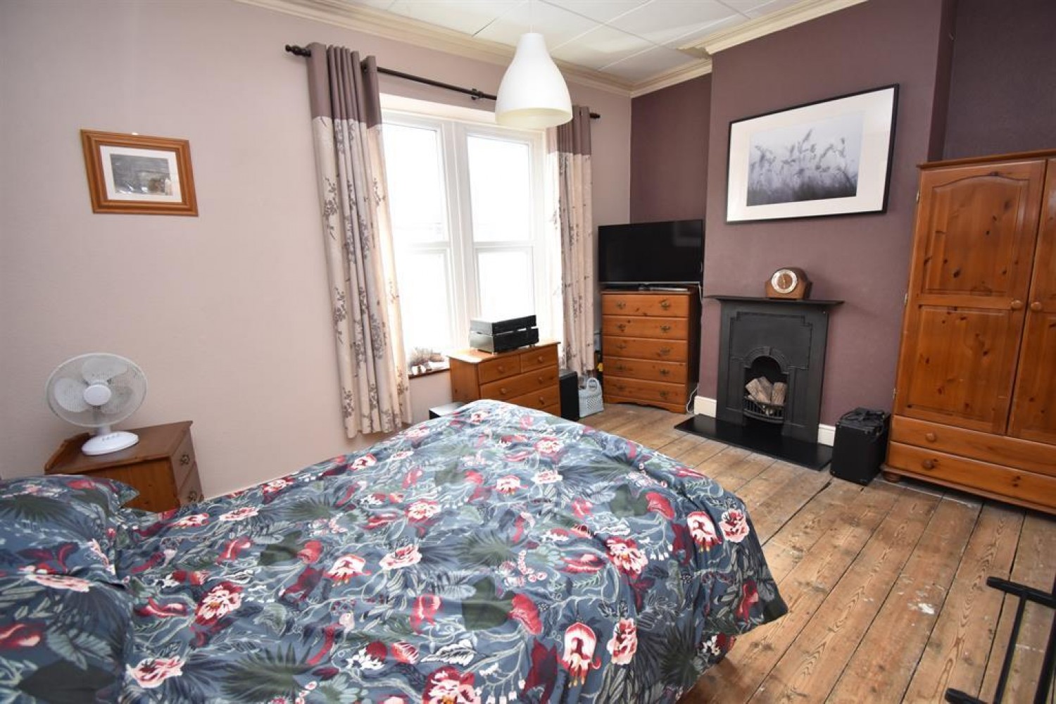 Blackhorse Road, Kingswood, Bristol, BS15 8EF