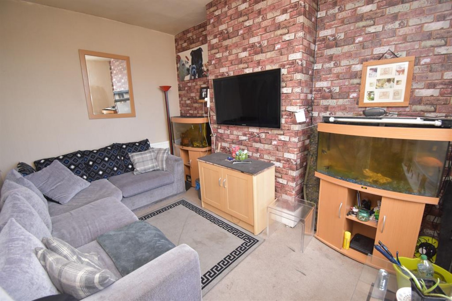 Blackhorse Road, Kingswood, Bristol, BS15 8EF