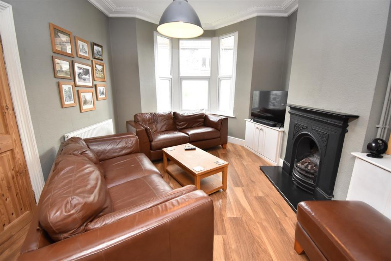 Blackhorse Road, Kingswood, Bristol, BS15 8EF