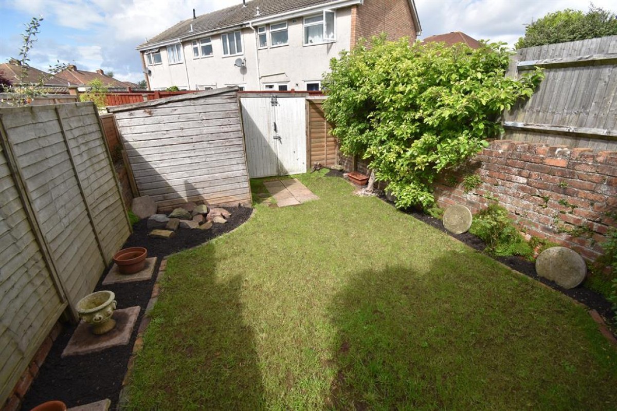 Blackhorse Road, Kingswood, Bristol, BS15 8EF