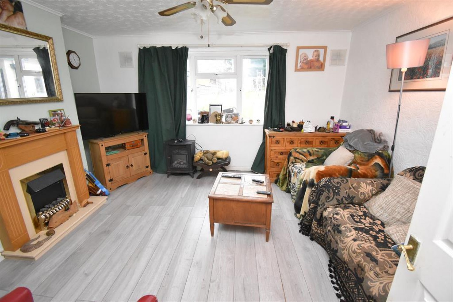 New Cheltenham Road, Kingswood, Bristol, BS15 4RN