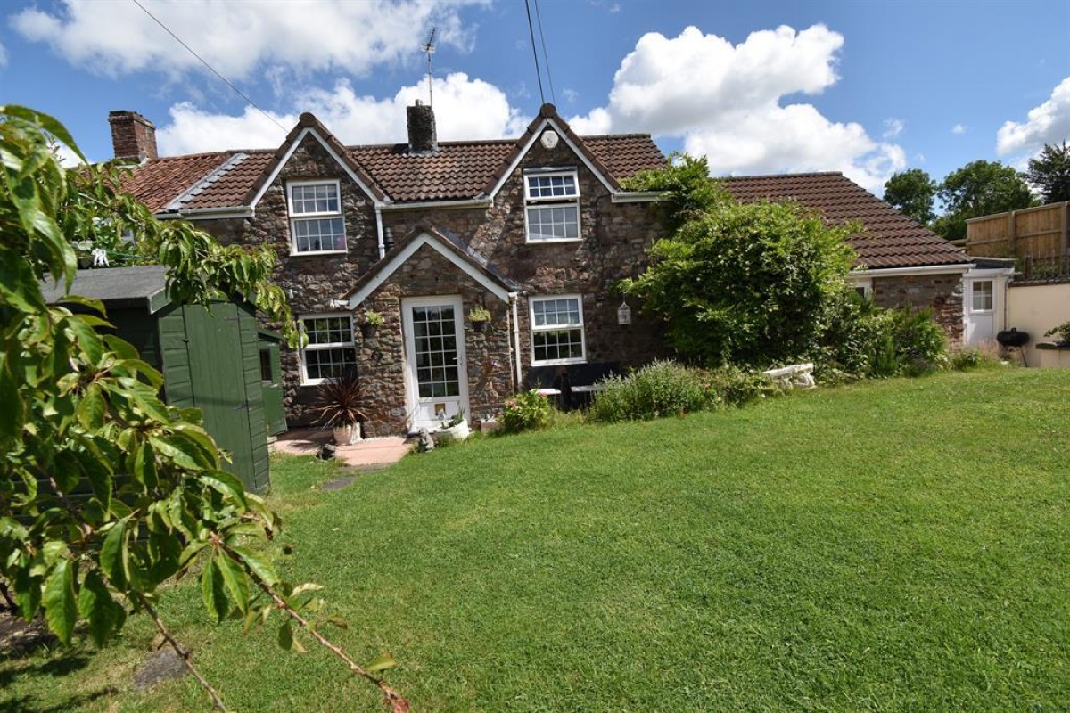 Siston Common, Kingswood, Bristol BS15 4PA Hunters Estate Agents