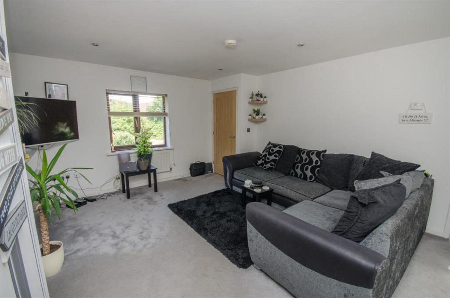 Bridge Farm Walk, Mangotsfield, Bristol, BS16 9LY