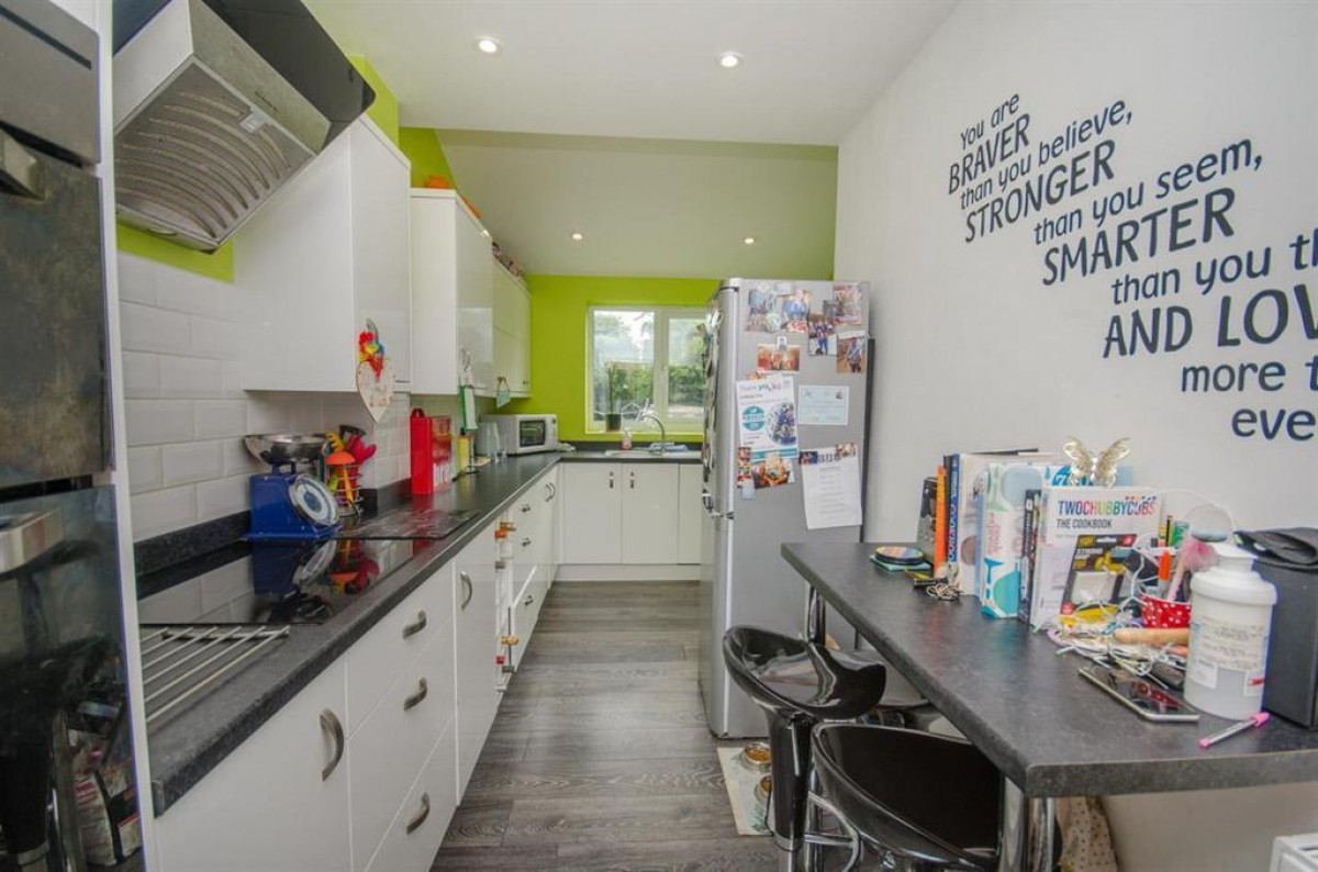 Jubilee Crescent, Mangotsfield, Bristol, BS16 9BD