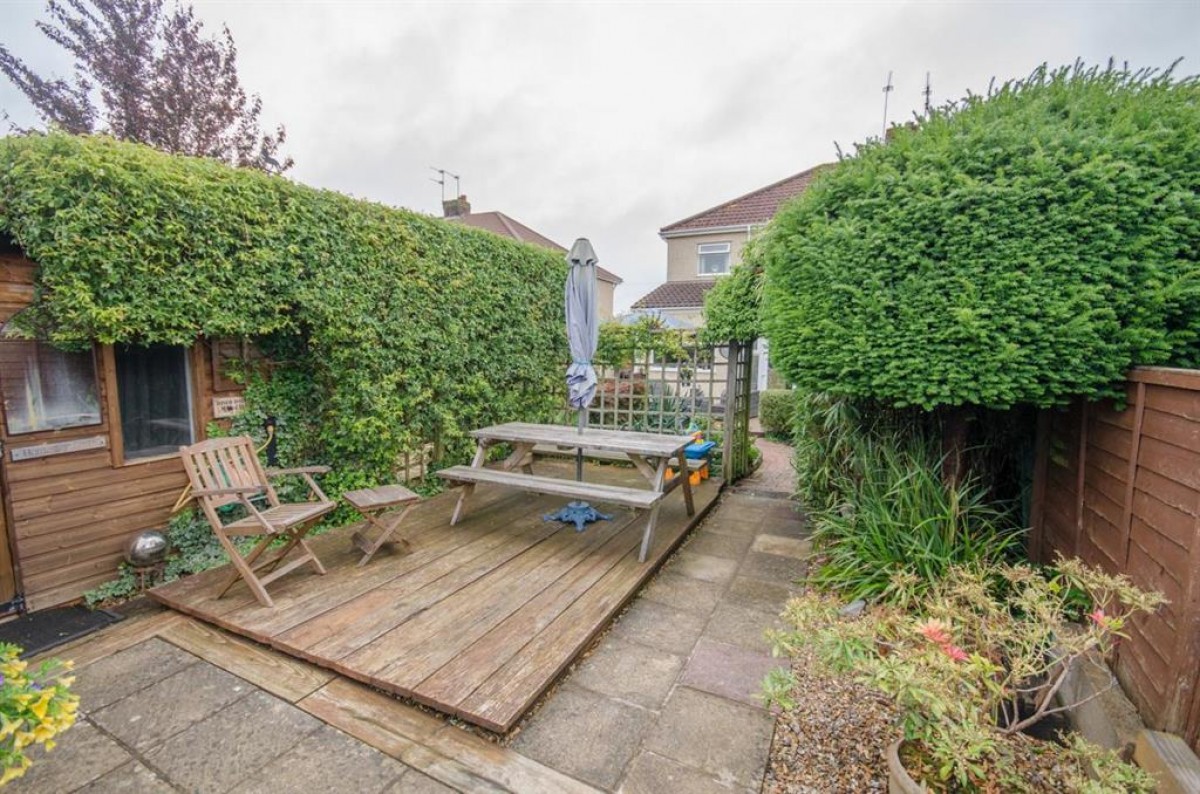 Springleaze, Mangotsfield, Bristol, BS16 9DT