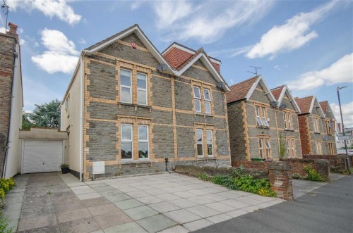 Buckingham Place, Downend, Bristol, BS16 5TN