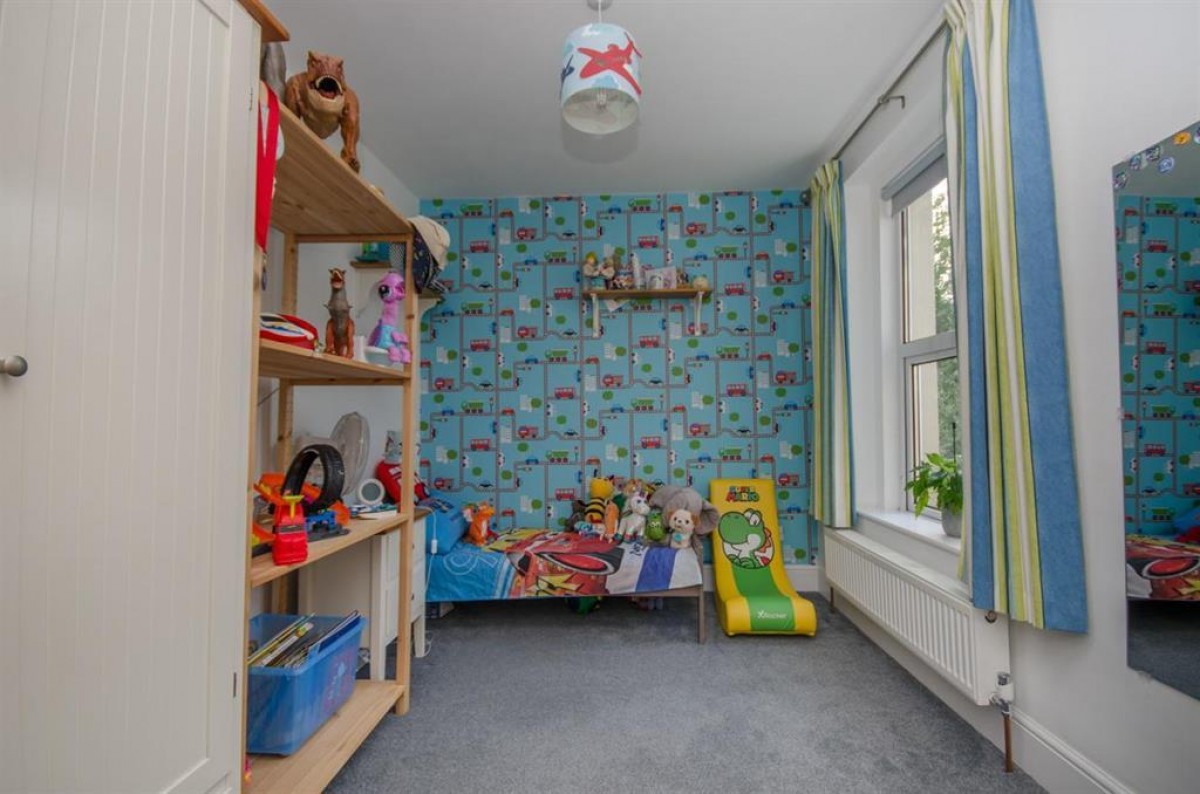 Buckingham Place, Downend, Bristol, BS16 5TN