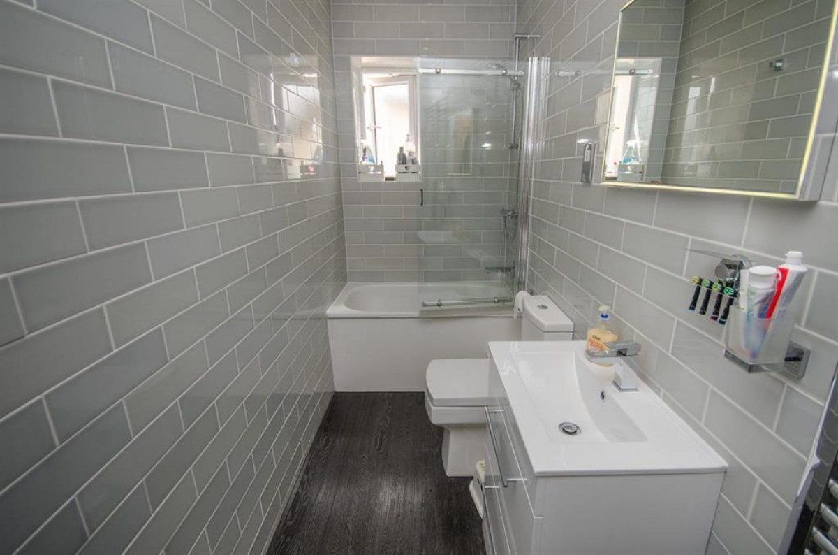 Buckingham Place, Downend, Bristol, BS16 5TN