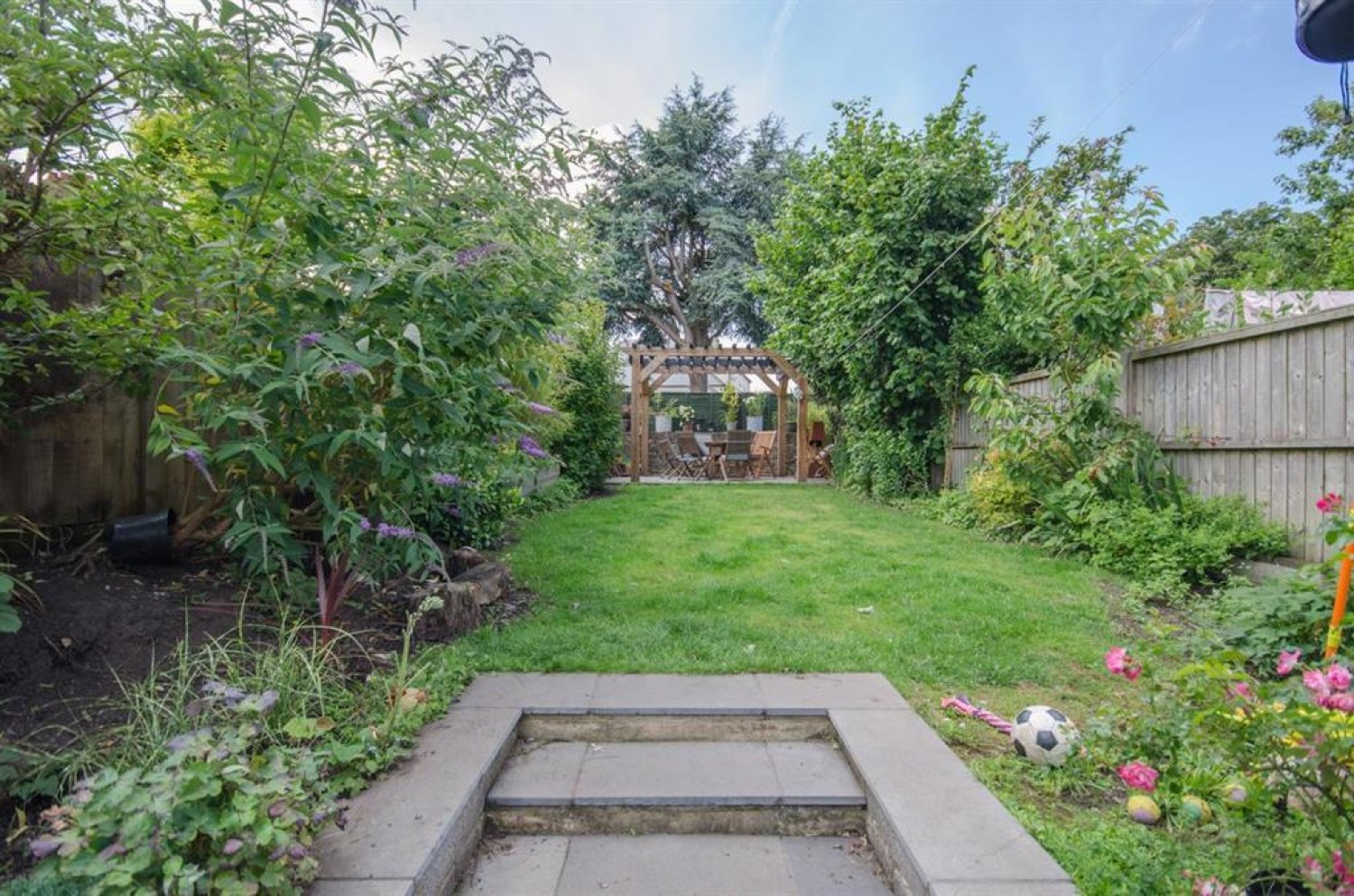 Buckingham Place, Downend, Bristol, BS16 5TN