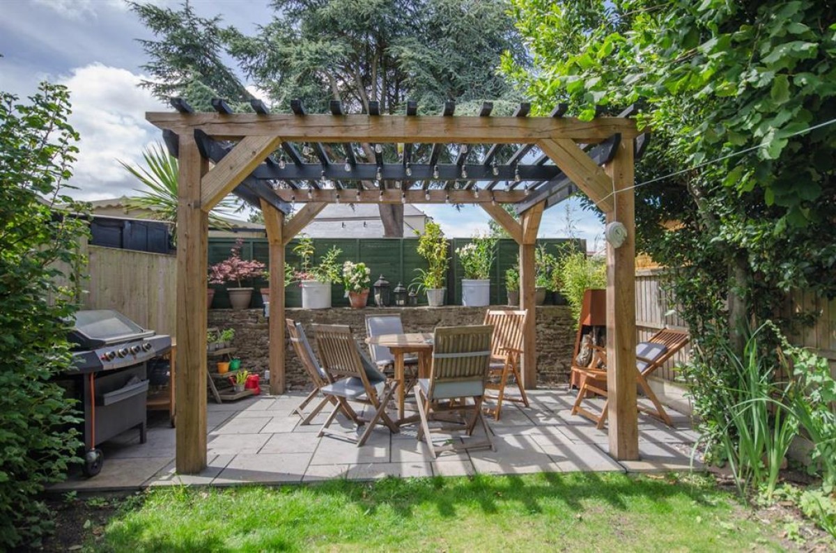 Buckingham Place, Downend, Bristol, BS16 5TN