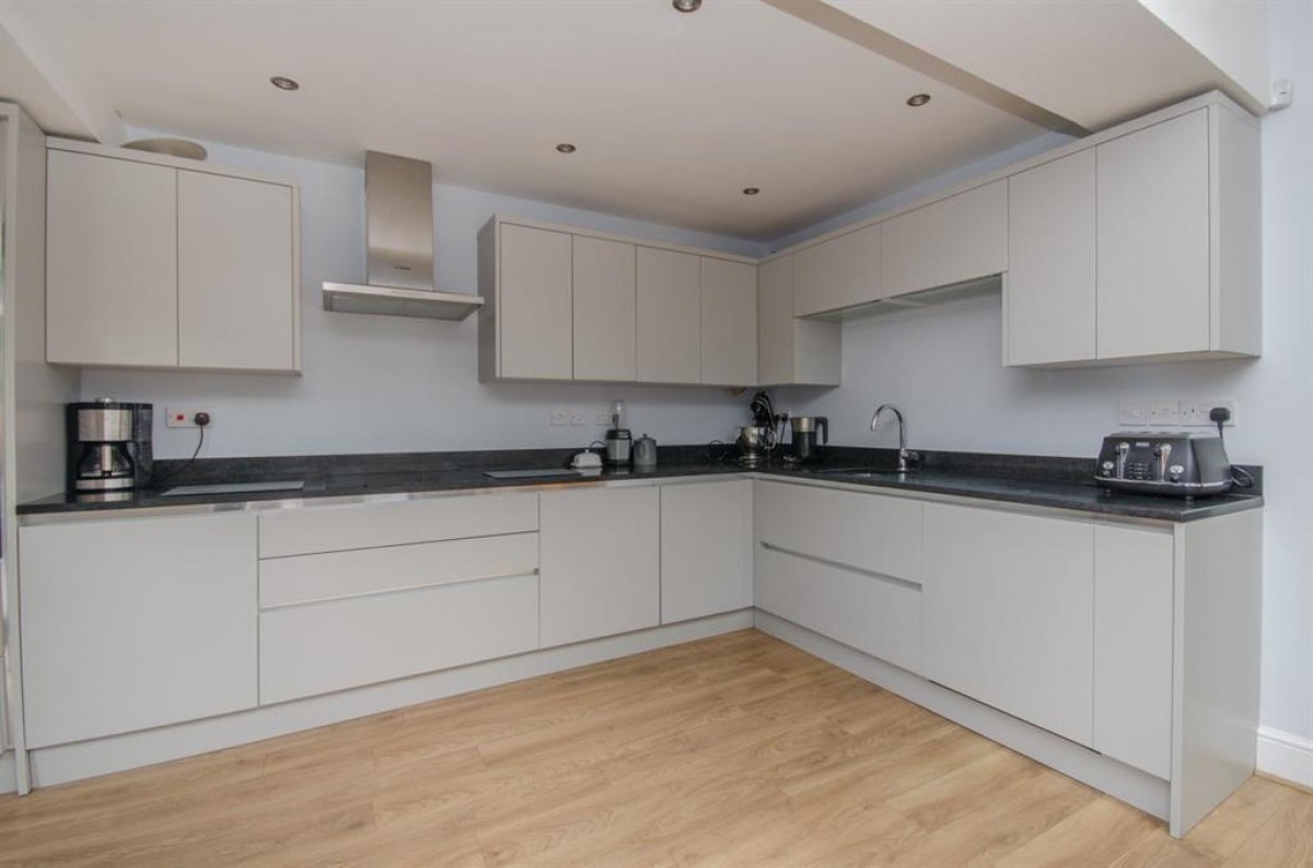 Buckingham Place, Downend, Bristol, BS16 5TN