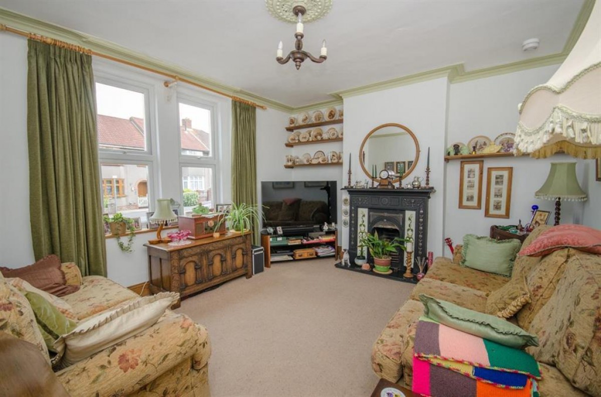 Buckingham Place, Downend, Bristol, BS16 5TN