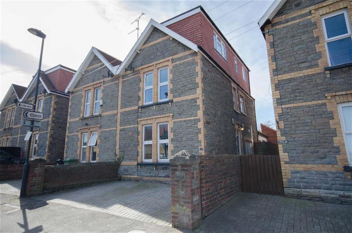 Buckingham Place, Downend, Bristol, BS16 5TN