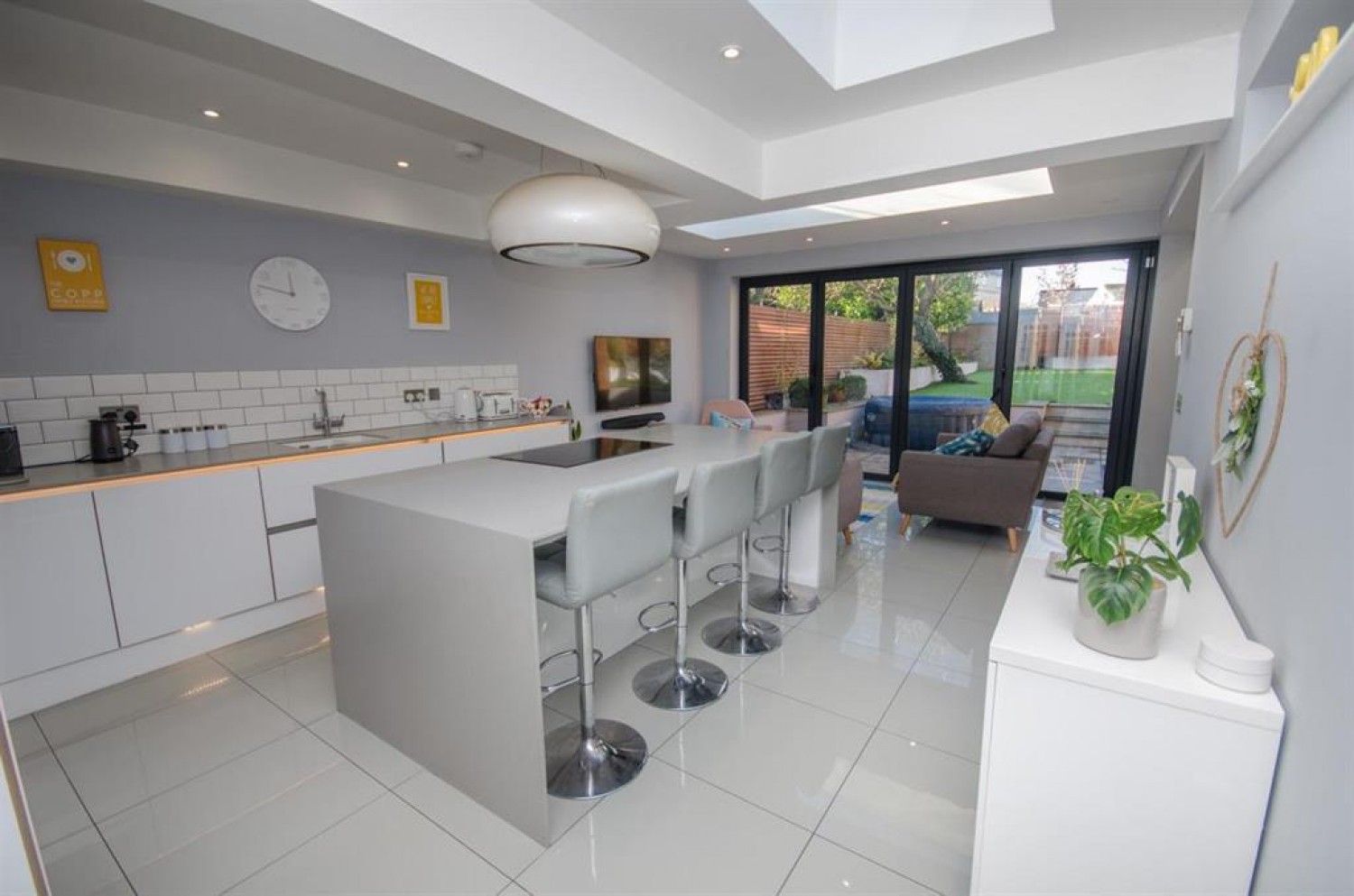 Buckingham Place, Downend, Bristol, BS16 5TN