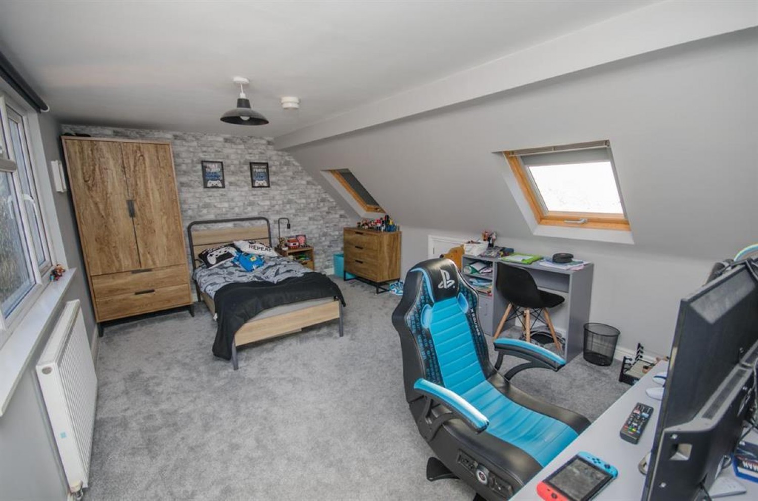 Buckingham Place, Downend, Bristol, BS16 5TN