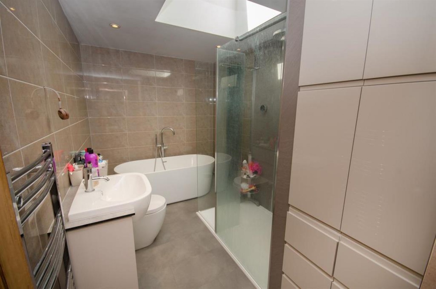 Buckingham Place, Downend, Bristol, BS16 5TN