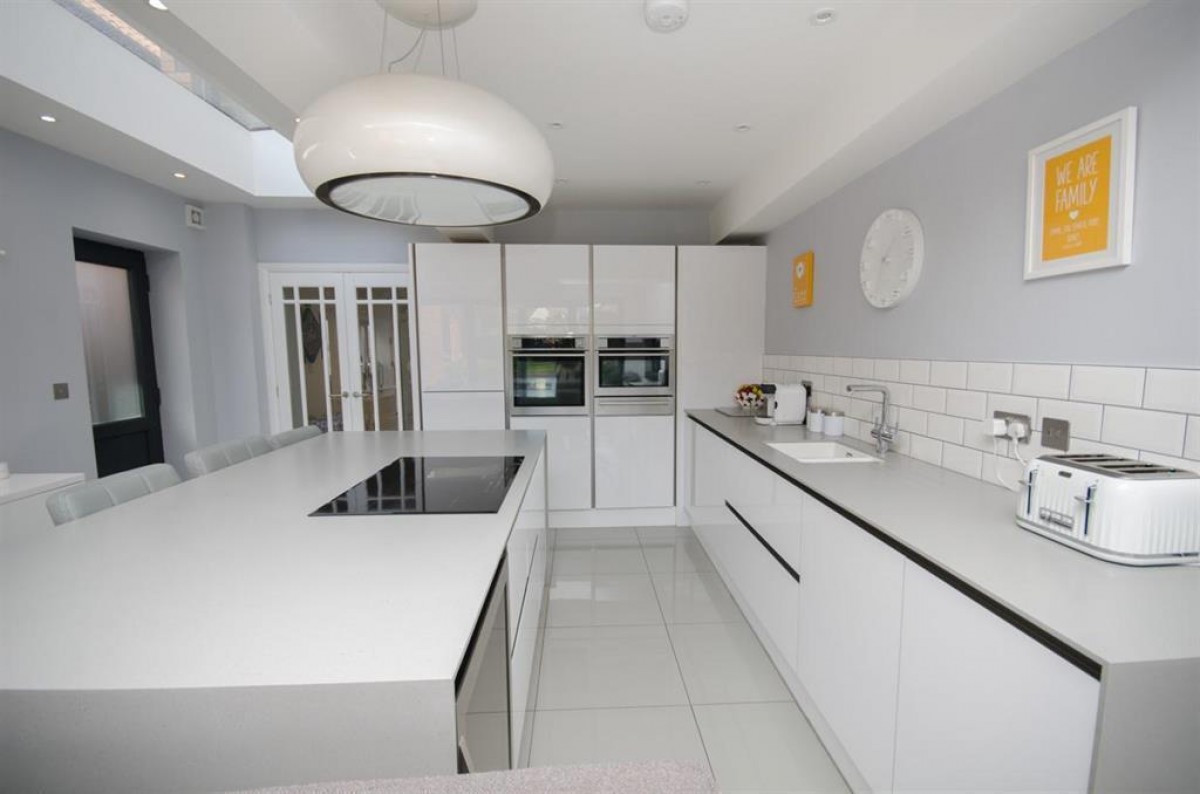 Buckingham Place, Downend, Bristol, BS16 5TN