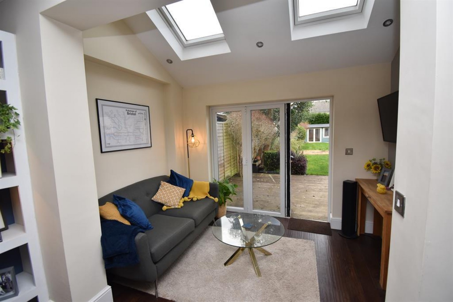 Croomes Hill, Downend, Bristol, BS16 5EH
