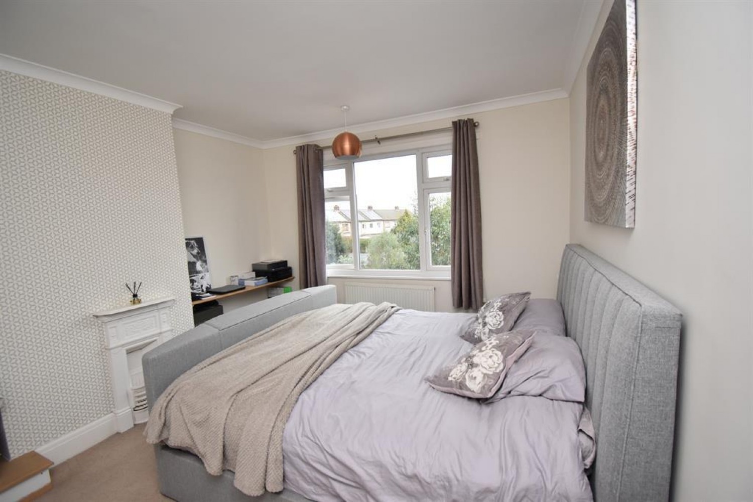 Croomes Hill, Downend, Bristol, BS16 5EH