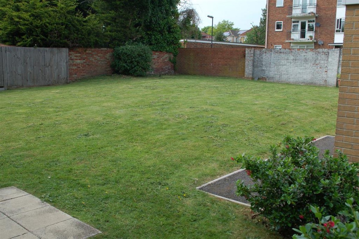 Millbrook Road East, Southampton