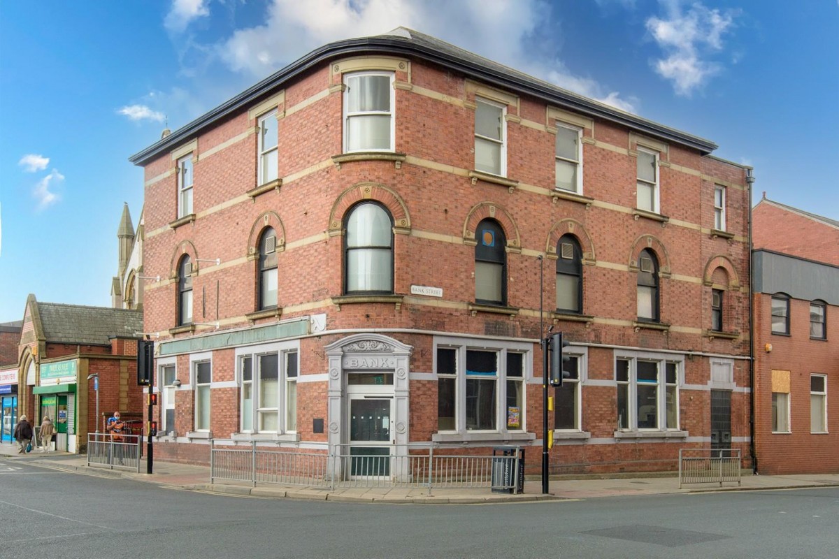 Bank Street, Castleford