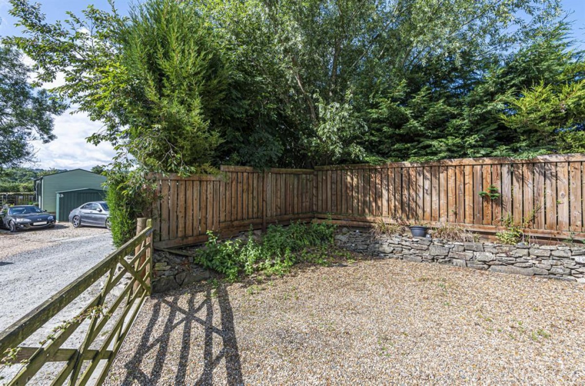 Rhos Holiday Park, Llandrindod Wells, Powys, LD1 6RF
