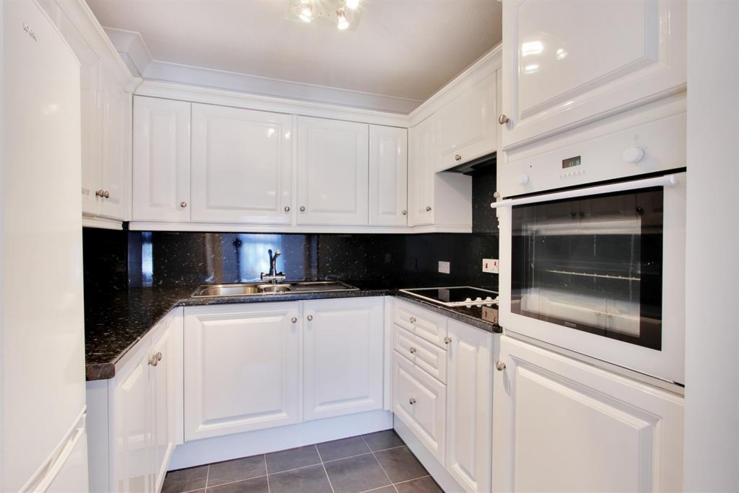 Station Road, Sidcup, Kent, DA15 7JU