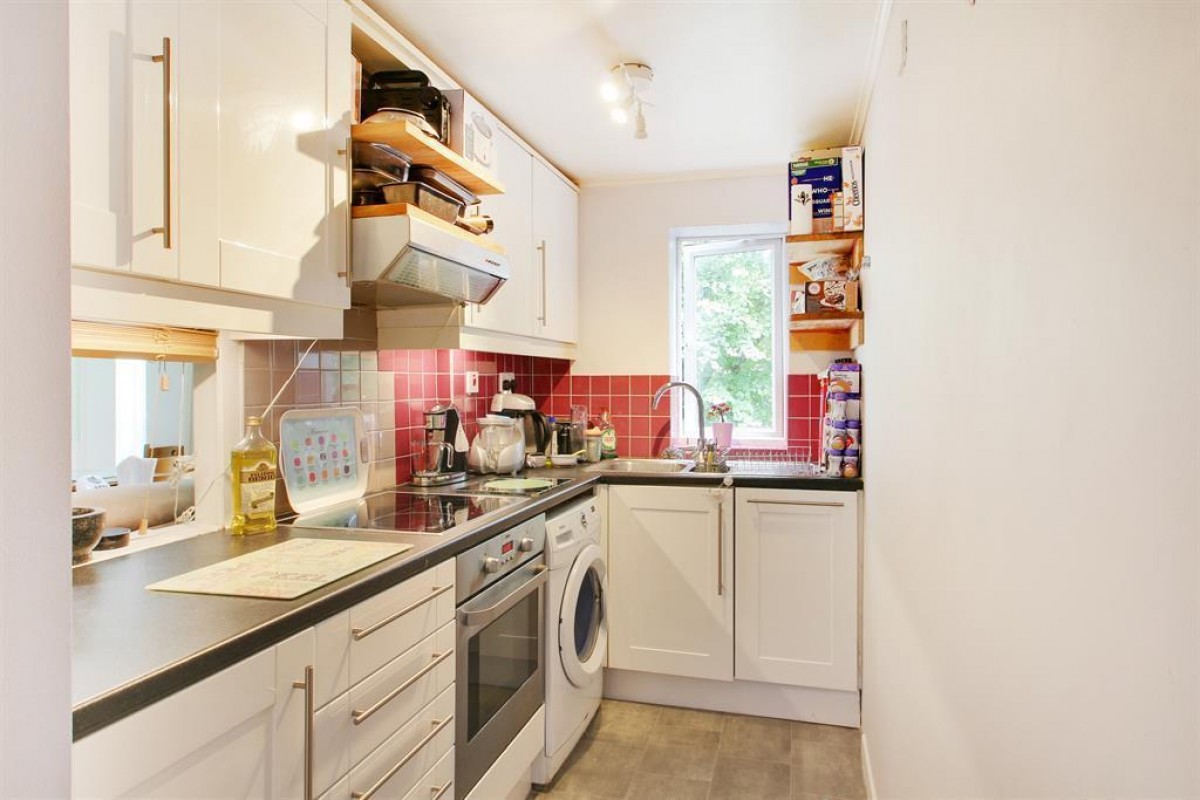 Longlands Road, Sidcup, Kent, DA15 7NB