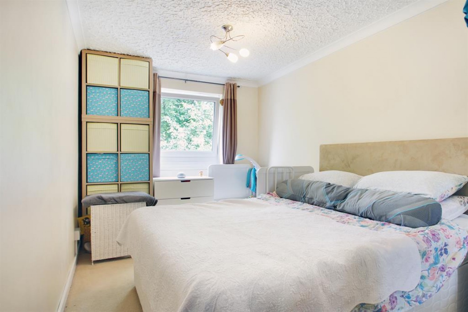 Longlands Road, Sidcup, Kent, DA15 7NB